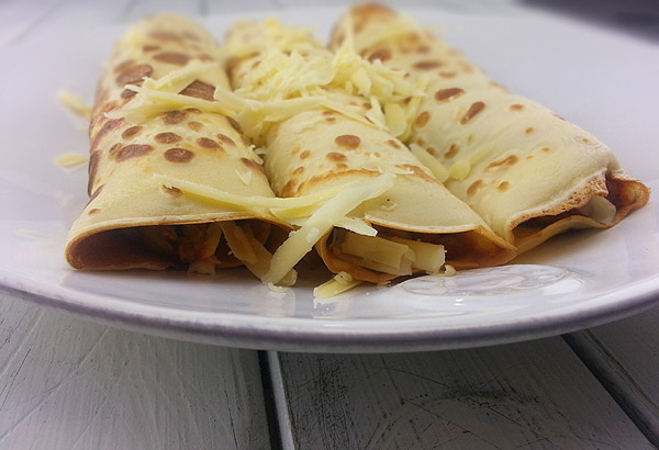 crepes filled with mince